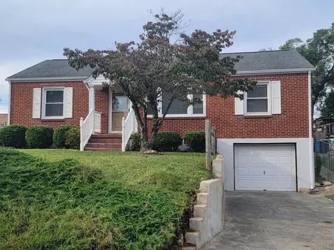 208 Wentworth Ave NE, Roanoke, VA 24012