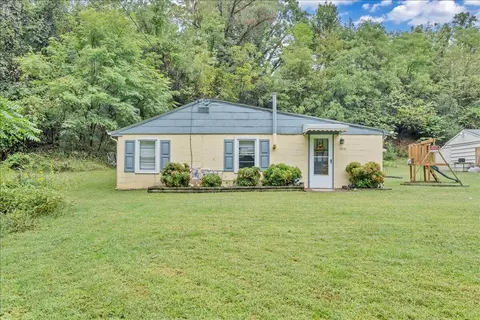 4251 Hershberger Rd NW, Roanoke, VA 24017