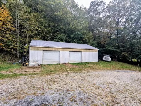 173 Hubbard Rd SW, Willis, VA 24380 photo 43