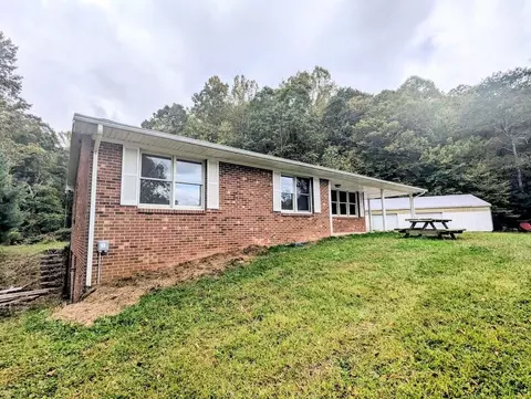 173 Hubbard Rd SW, Willis, VA 24380 photo 49