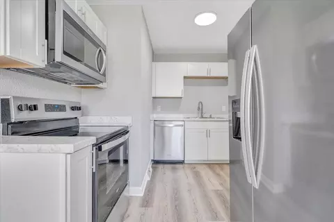406 E Augusta Ave, Vinton, VA 24179 photo 7