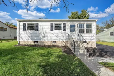 406 E Augusta Ave, Vinton, VA 24179 photo 37
