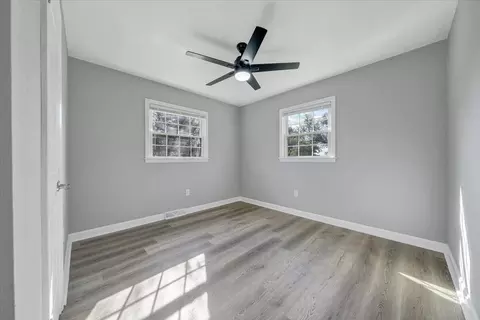 406 E Augusta Ave, Vinton, VA 24179 photo 17