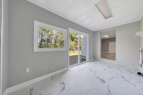 406 E Augusta Ave, Vinton, VA 24179 photo 13