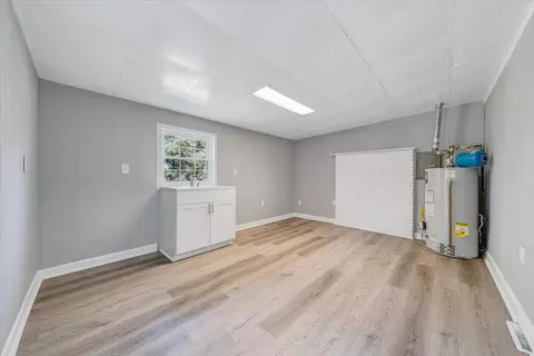 406 E Augusta Ave, Vinton, VA 24179 photo 10