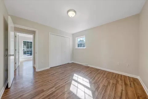 Bedroom - 3516 Springtree Cir NE, Roanoke, VA 24012 photo 3 of 3