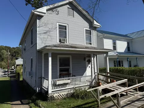 530 Mccormick Blvd, Clifton Forge, VA 24422