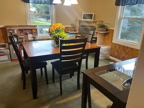Dining - 36 Boyd St, Buchanan, VA 24066 photo 1 of 2