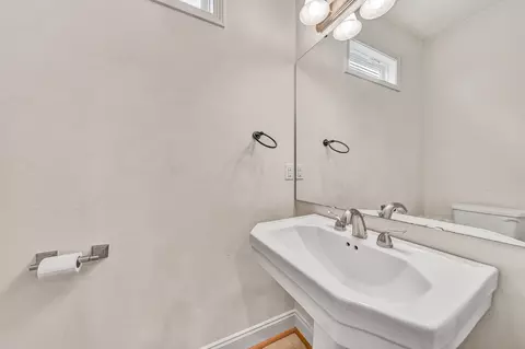 867 Walhalla Ct, Roanoke, VA 24019 photo 12
