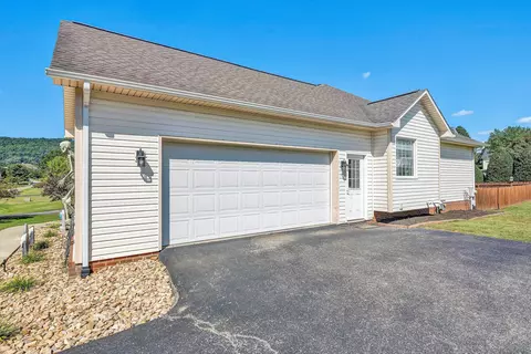 120 Eagle Ridge Rd, Roanoke, VA 24012 photo 34