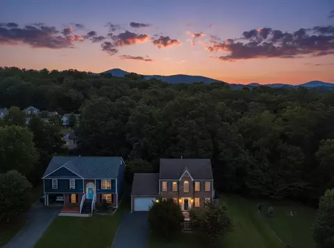 4933 Pine Glen Rd NE, Roanoke, VA 24019