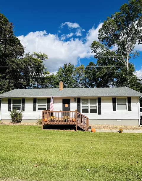 1167 Bruno Dr, Goodview, VA 24095