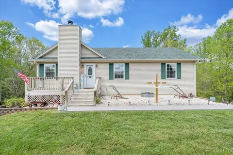 2711 Quarles Rd, Thaxton, VA 24174