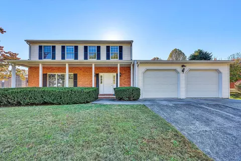 4477 Bonsack Rd NE, Roanoke, VA 24012