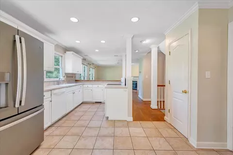 Kitchen - 5539 Highfields Rd, Roanoke, VA 24018 photo 1 of 3