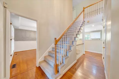 Entry Way - 5539 Highfields Rd, Roanoke, VA 24018 photo 1 of 14
