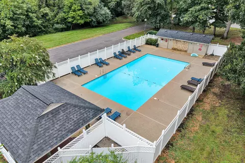 Exterior - 7313 Maple Ct SW, Roanoke, VA 24018 photo 9 of 9