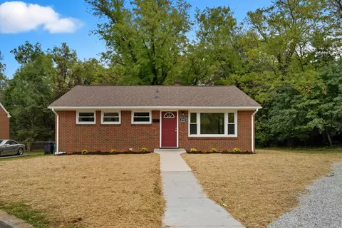 2707 Mountainaire Ave NW, Roanoke, VA 24017