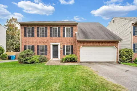 1569 Read Mountain Rd NE, Roanoke, VA 24019