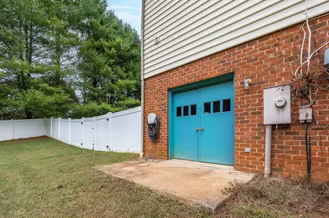 111 E Otter Ridge Dr, Goode, VA 24556 photo 55