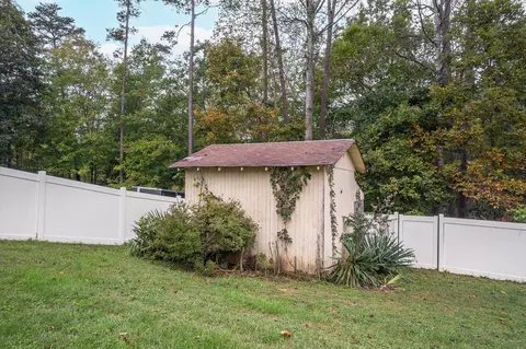 111 E Otter Ridge Dr, Goode, VA 24556 photo 54