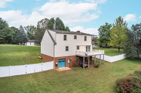 111 E Otter Ridge Dr, Goode, VA 24556 photo 48