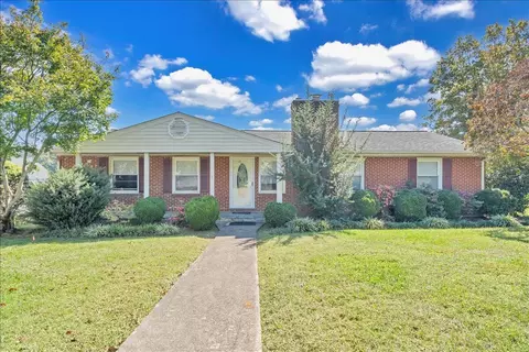 427 Boxley Rd, Roanoke, VA 24019