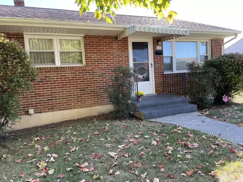 518 Pine St, Vinton, VA 24179 photo 20