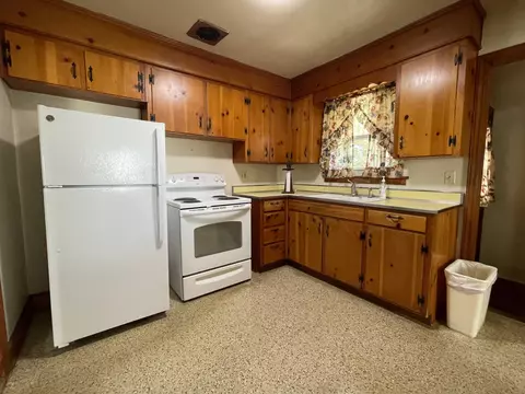 518 Pine St, Vinton, VA 24179 photo 4
