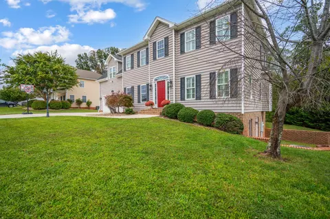 1142 Daltons Dr, Forest, VA 24551 photo 2