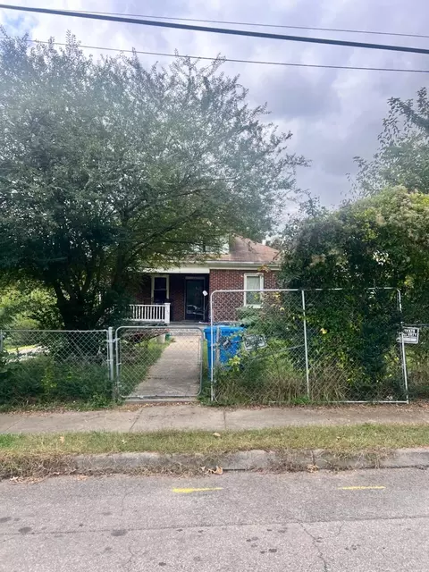3140 Hillcrest Ave NW, Roanoke, VA 24012