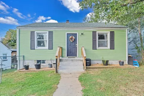 3927 Michigan Ave NW, Roanoke, VA 24017