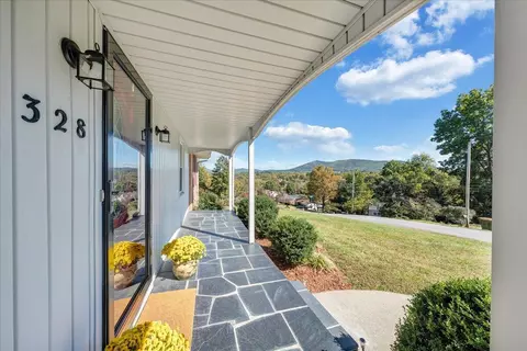 328 Boxley Rd, Roanoke, VA 24019