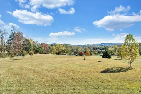 Exterior - 188 Mt Moriah Rd, Eagle Rock, VA 24085 photo 2 of 24