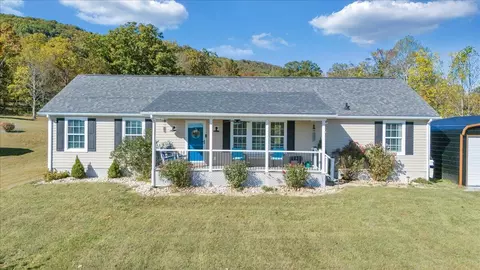 188 Mt Moriah Rd, Eagle Rock, VA 24085