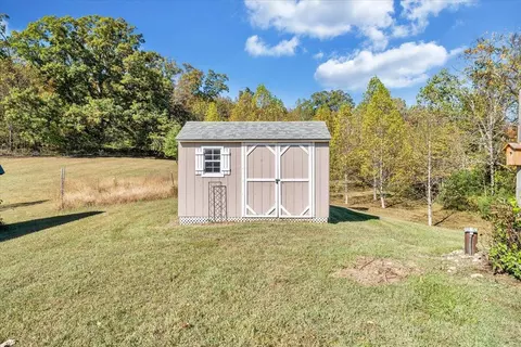 Exterior - 188 Mt Moriah Rd, Eagle Rock, VA 24085 photo 19 of 24