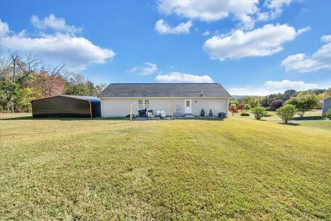 Exterior - 188 Mt Moriah Rd, Eagle Rock, VA 24085 photo 16 of 24