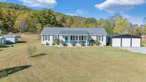Exterior - 188 Mt Moriah Rd, Eagle Rock, VA 24085 photo 7 of 24