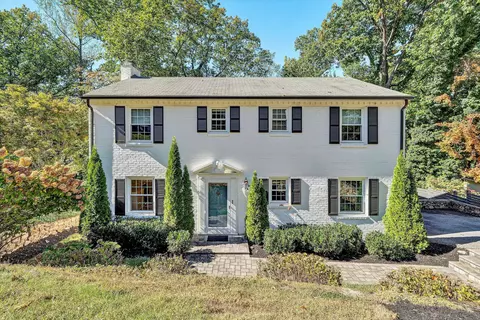 3033 Bancroft Dr SW, Roanoke, VA 24014