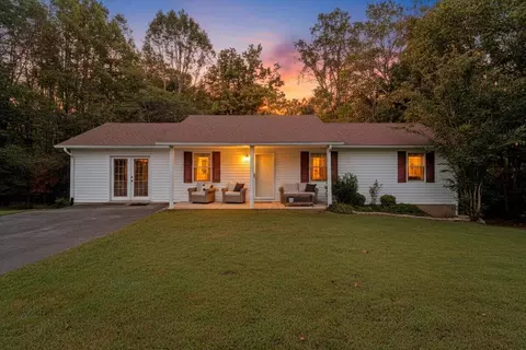 9050 Fairystone Park Hwy, Bassett, VA 24055