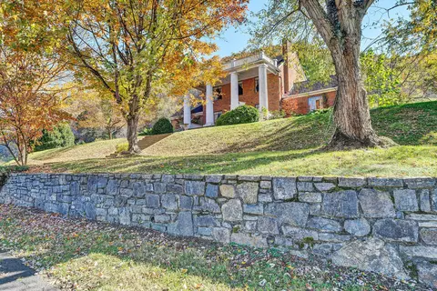 6247 Roanoke Rd, Shawsville, VA 24162