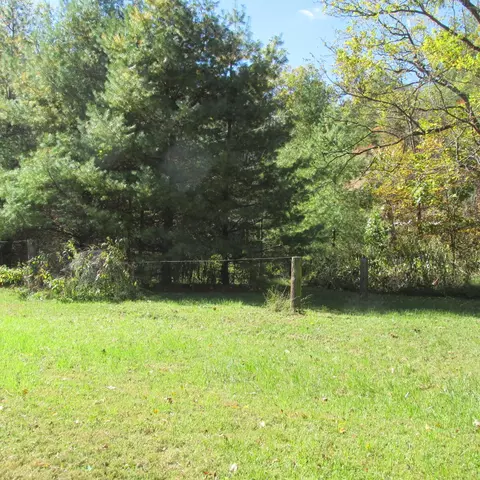 Exterior - 2824 Beldon Dr, Salem, VA 24153 photo 10 of 11