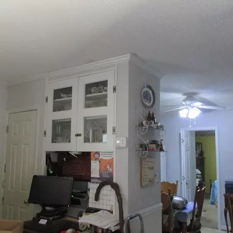 Kitchen - 2824 Beldon Dr, Salem, VA 24153 photo 4 of 4