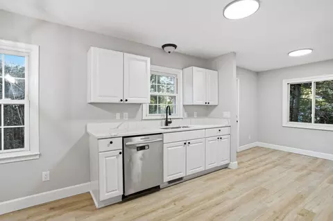 Kitchen - 1707 Bateman Bridge Rd, Forest, VA 24551 photo 2 of 2