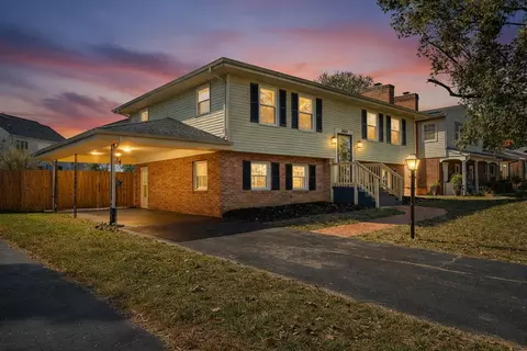 2844 Tully Dr, Roanoke, VA 24019