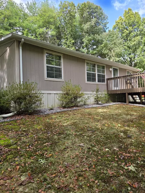 2031 Lone Ivy Rd, Stuart, VA 24171 photo 11