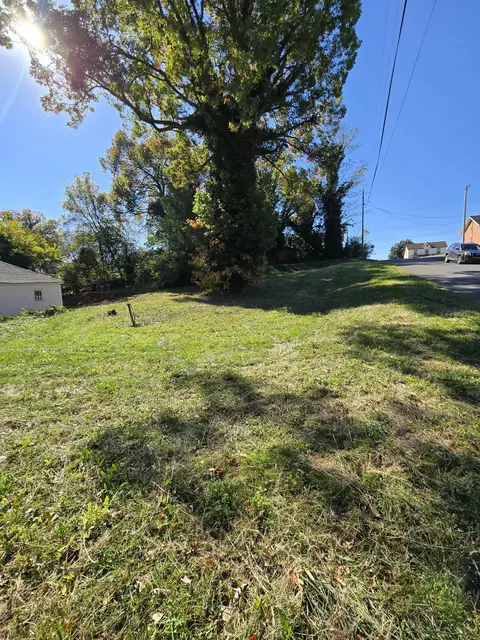 0 14th St NW, Roanoke, VA 24017
