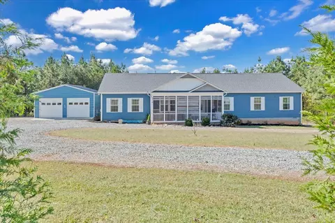 514 Oakshire Ln, Wirtz, VA 24184