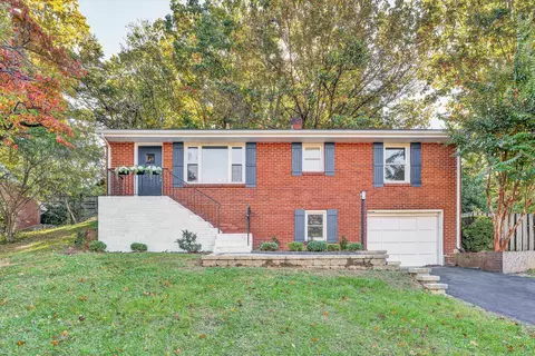2920 Bluefield Blvd SW, Roanoke, VA 24015