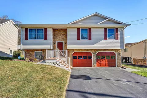 5625 Legate Dr, Roanoke, VA 24019